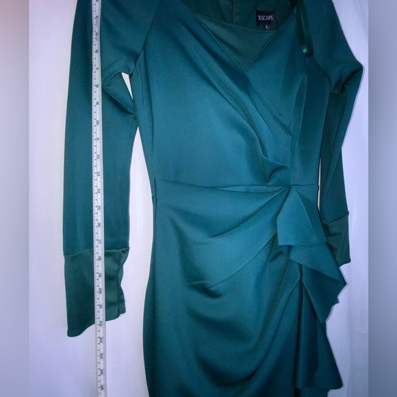 Long Sleeve Emerald Green Maxi Dress - Picture 8 of 10